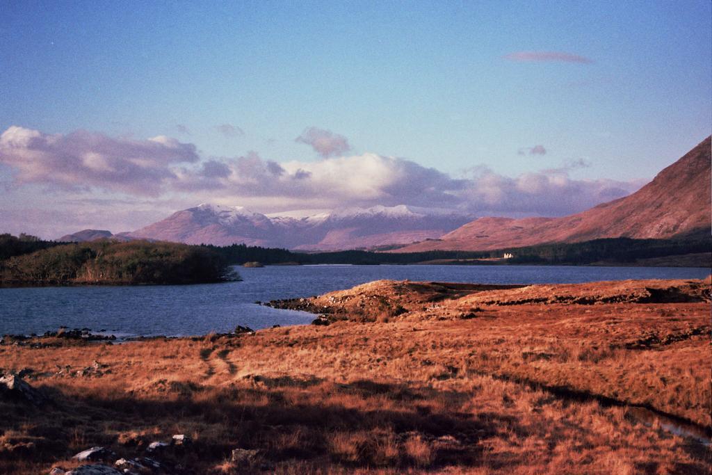 Lough Inagh Lodge Hotel Recess Exterior photo